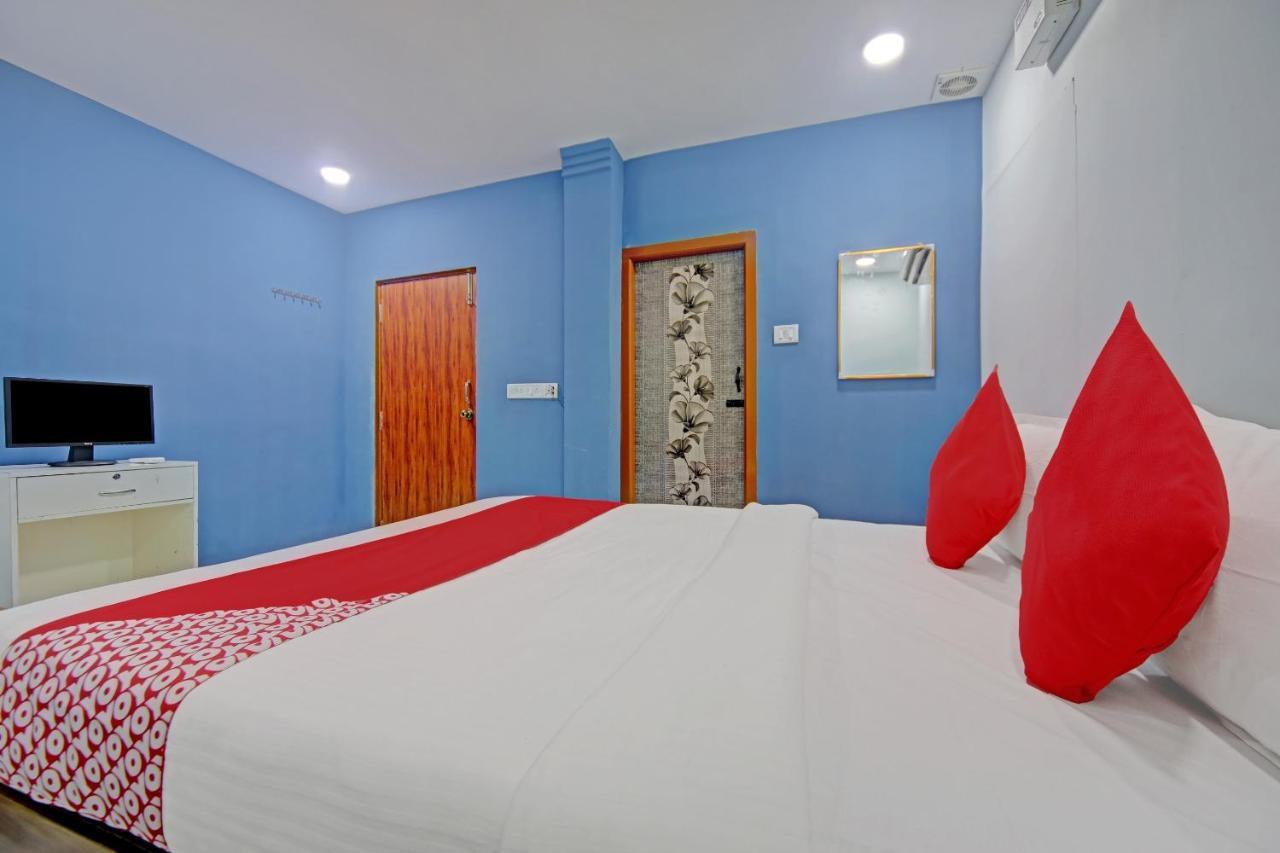 Отель Oyo Flagship 80305 Sai Sakthi Residency Ченнаи Экстерьер фото